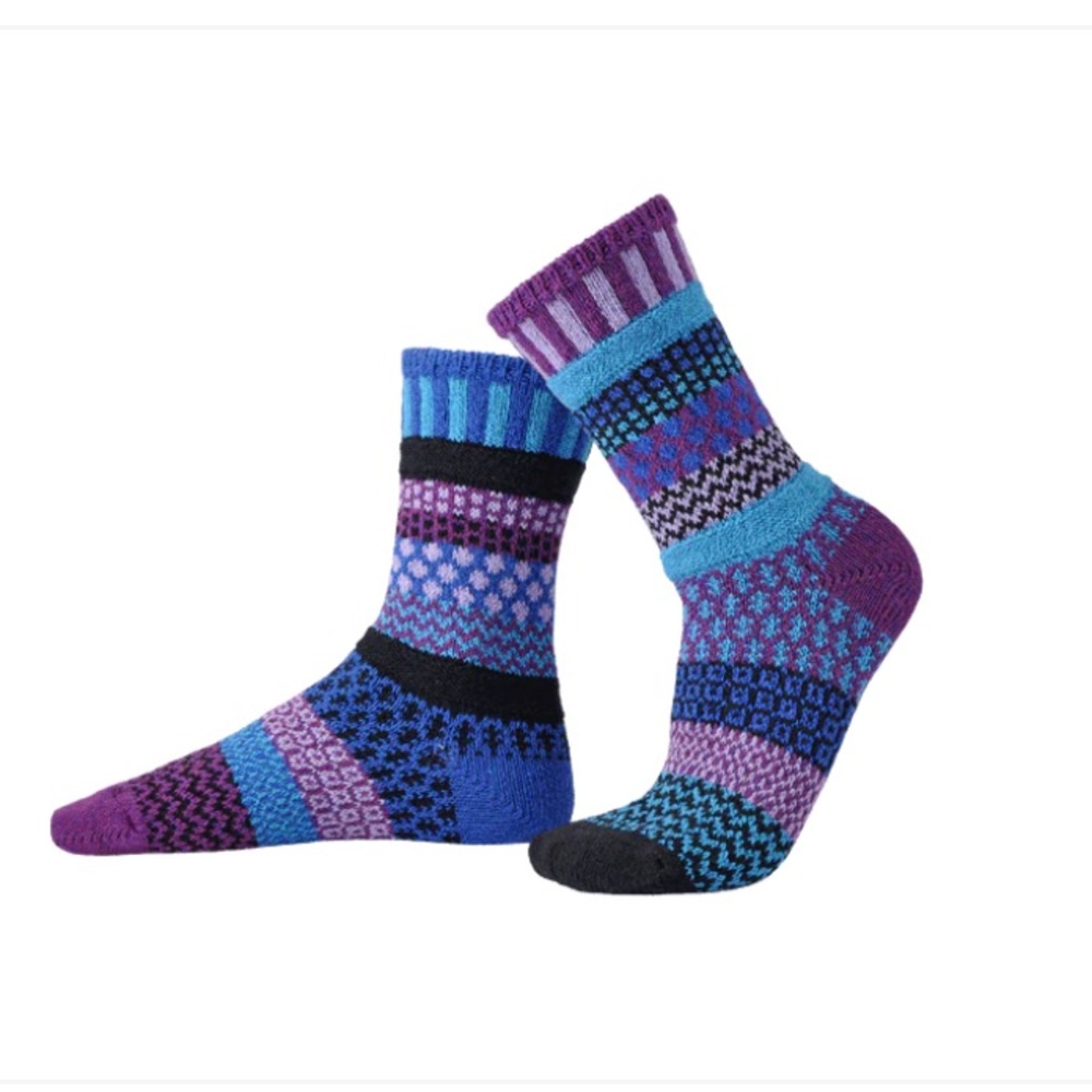 NWT Solmate 🫐 sustainable socks S